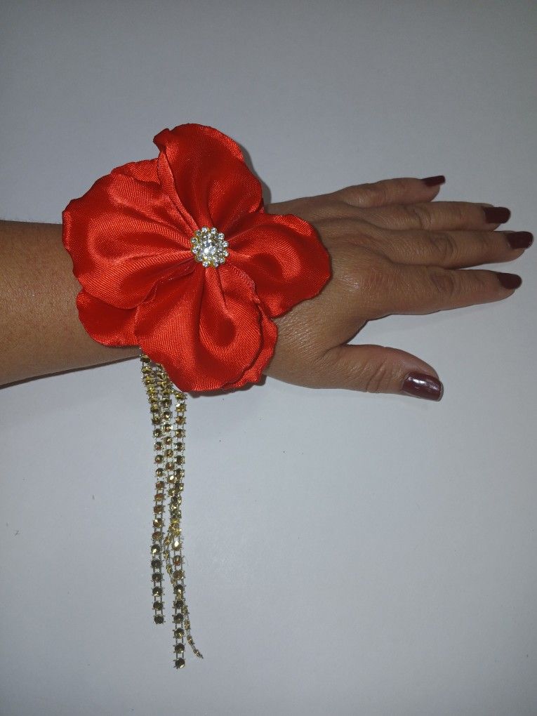 Corsage Eternal Flowers