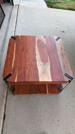 Wood Coffee table