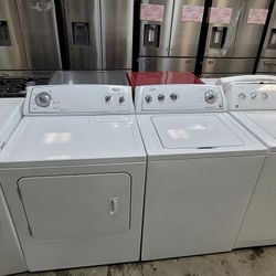 Whirlpool Top Loading Washer With Agitator And Electric 220volt Dryer Set 