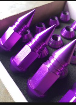 Downstar Spike Lug Nuts (discontinued) 