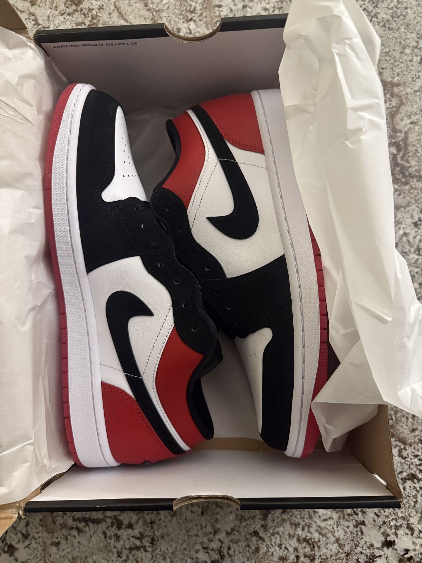 Air Jordan Retro 1 Low Top Size 11 Nike