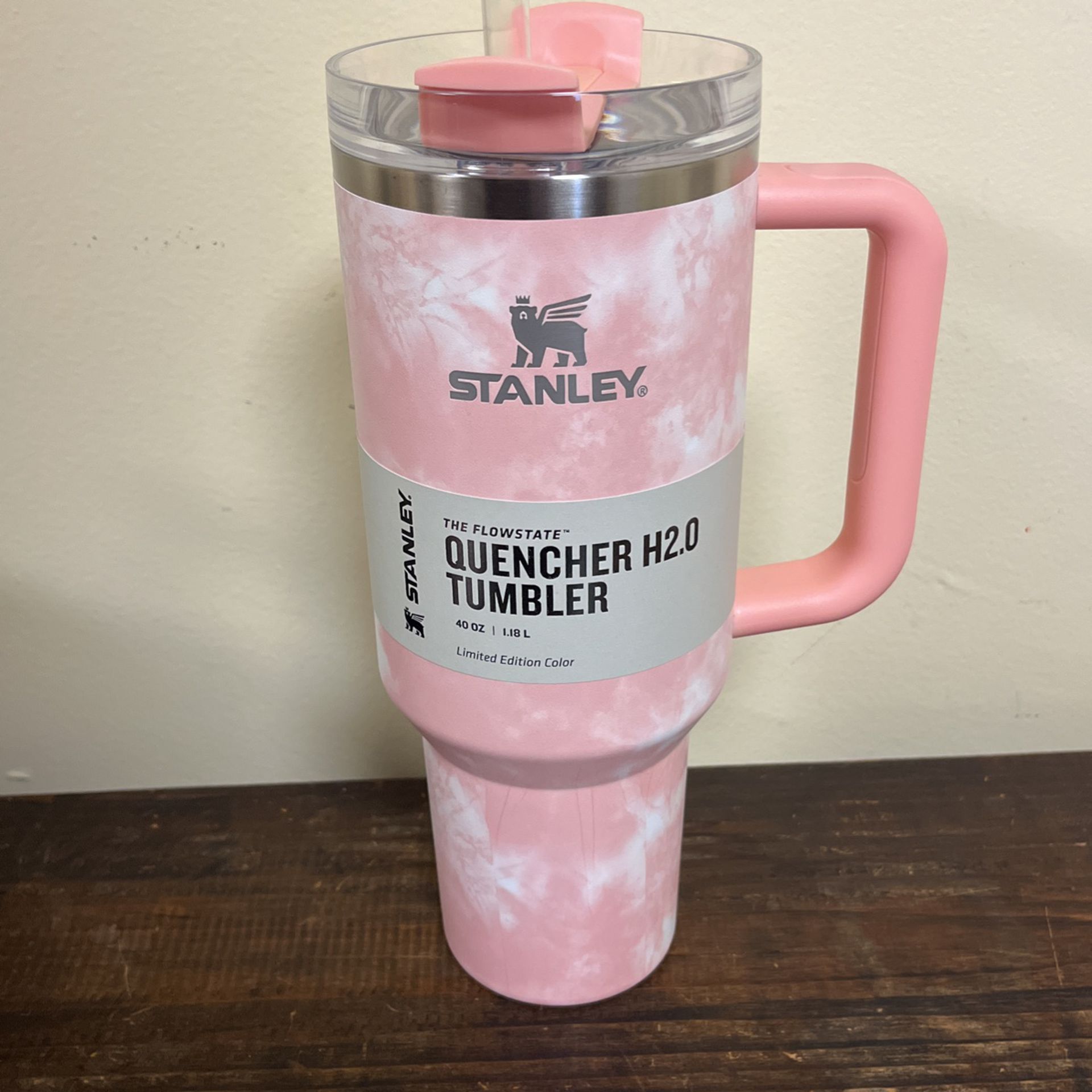 Stanley 40oz. Adventure Quencher Tumbler - Light Pink for Sale in Hayward,  CA - OfferUp