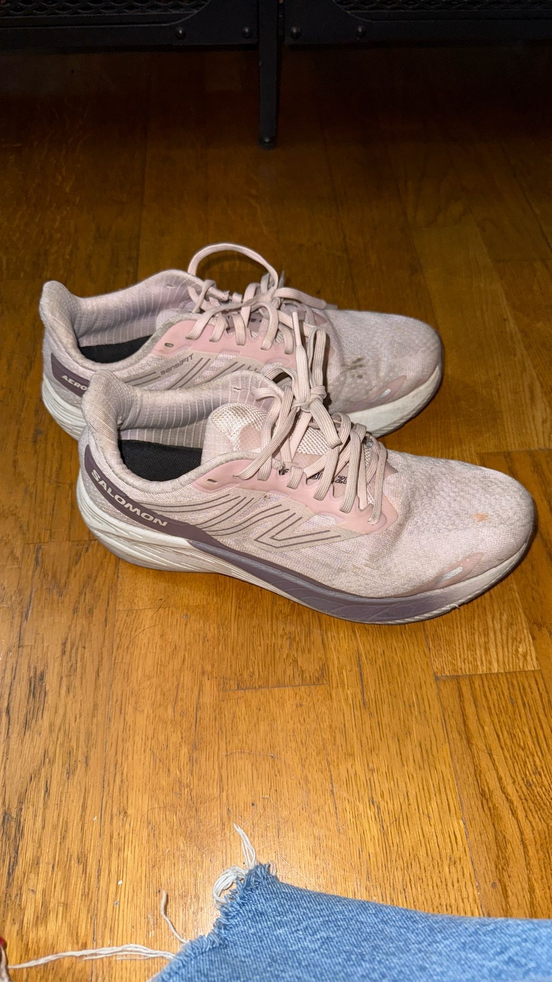 Women’s pink Salomon’s