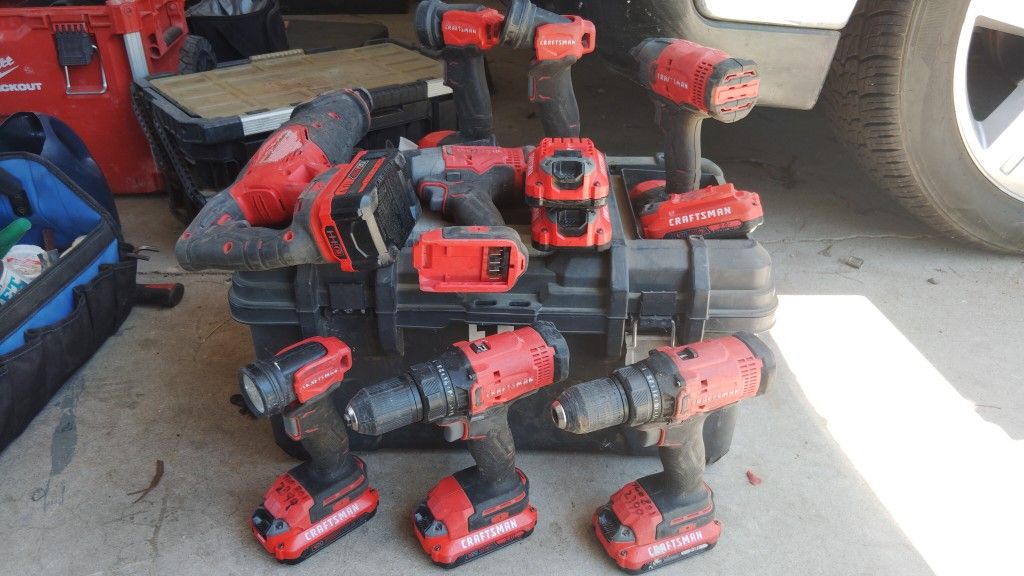 Set Completo De CRAFTSMAN TALADROS IMPACTOS BATERÍAS SOLO FALTA EL CARGADOR