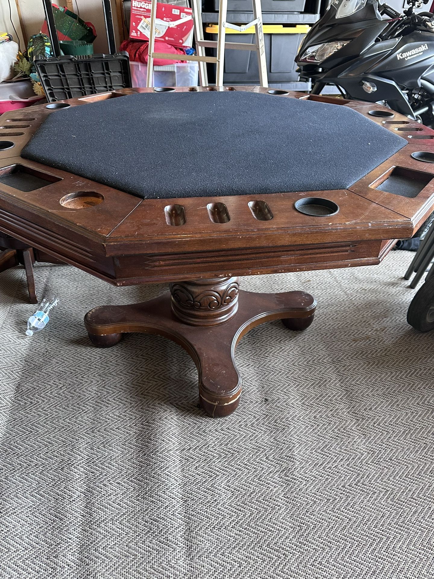 Poker Table