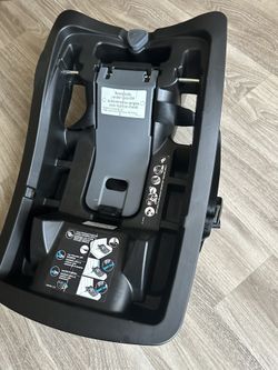 Eve Flo Litemax 35  Car seat base