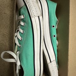 Teal Converse size 9 wmns