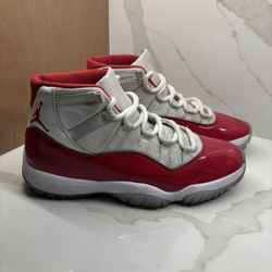 Jordan 11 Cherry (Size:10.5)