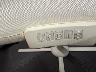 Halo bassinet swivel sleeper