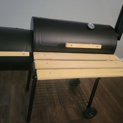 Smoker Grill Brand new In the Box 