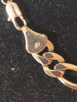 925 silver plated Cuban link bracelet 9 in Long with Lobster clamp