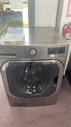 LG 5.2 cu. Ft AI Combo. Mega Capacity Smart Wi-Fi Enabled Front -1 year warranty