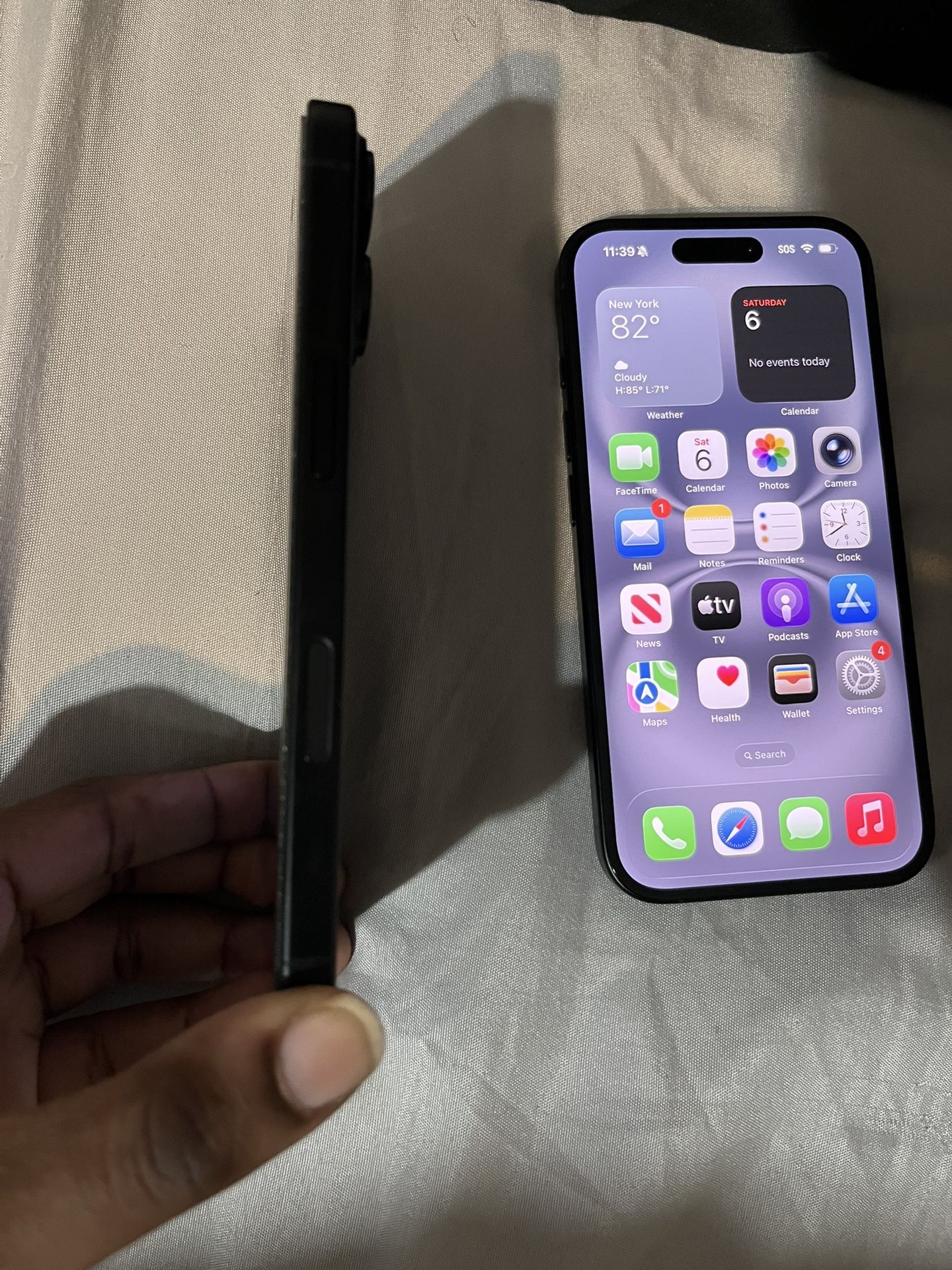iphone 16 (black) 128