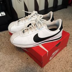 Cortez White Kids Shoe Size 6.5y