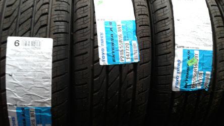 Toyo tires New 205/55r16