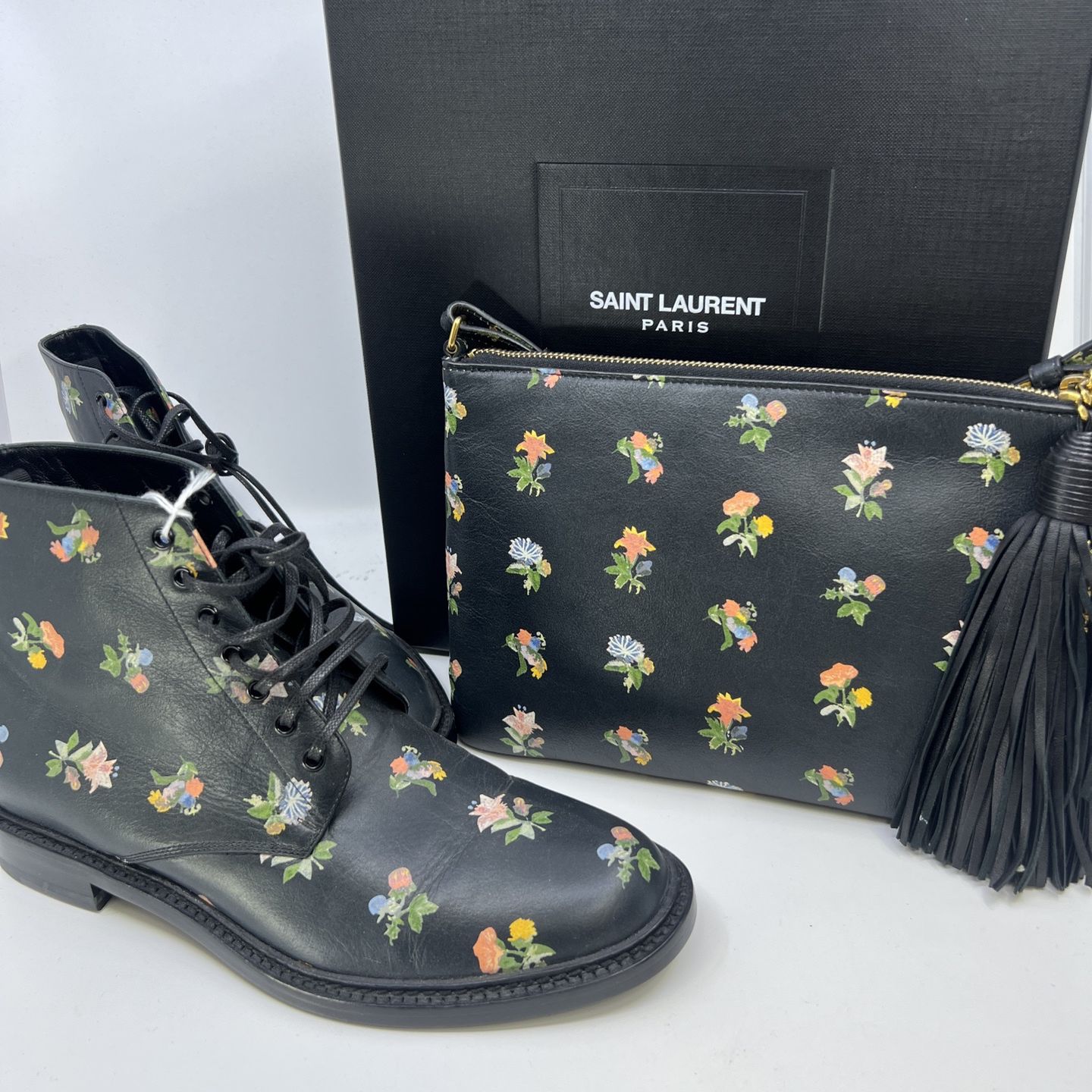 Saint Laurent Leather Boots(5.5) and Bag