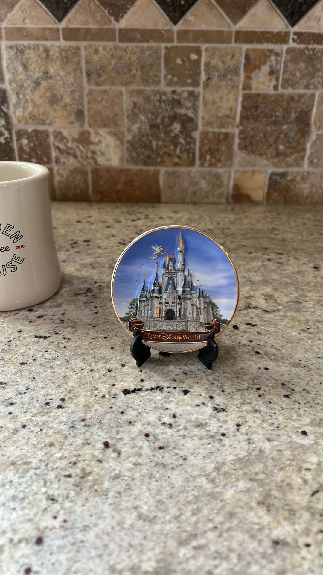 Walt Disney World Mini Plate With Stand