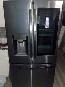 LG side by side  Smart Refrigerator