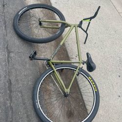 Need To Sell Comes With Disk Breaks I’m Getting New Grips For It Need Gone ASAP!!