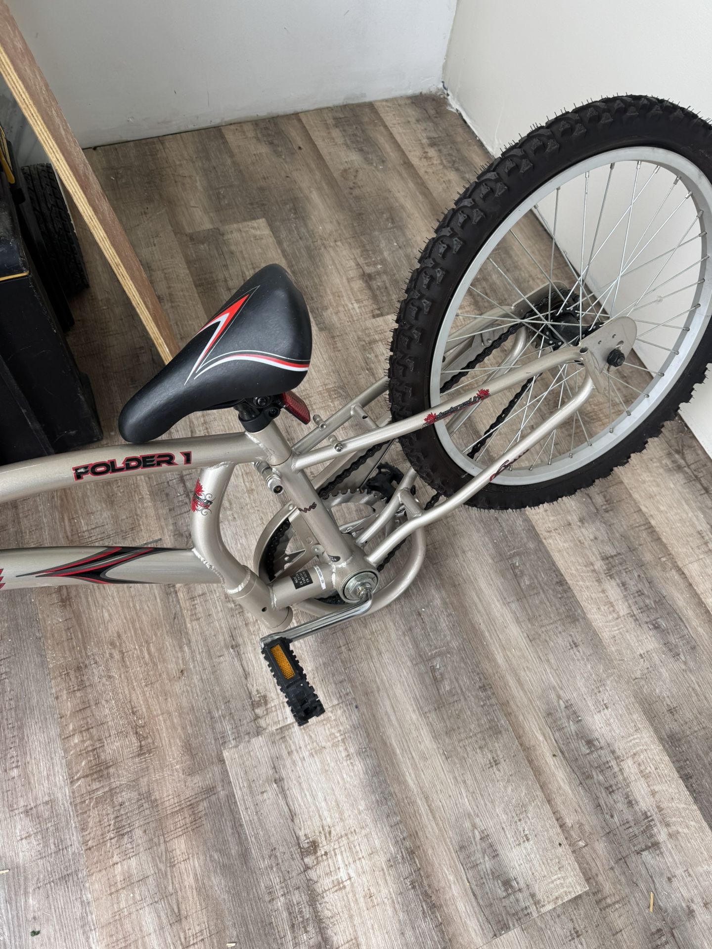 The Adam Folder 1 Trail A Bike