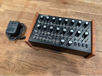 Doepfer Dark Time sequencer Midi CV USB