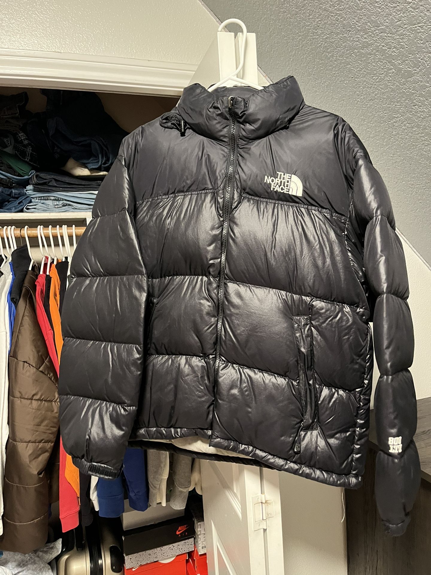 North Face Puffer Jacket- Nuptse 1996 Retro 800LTD