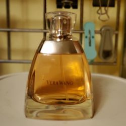 Vera Wang Perfume