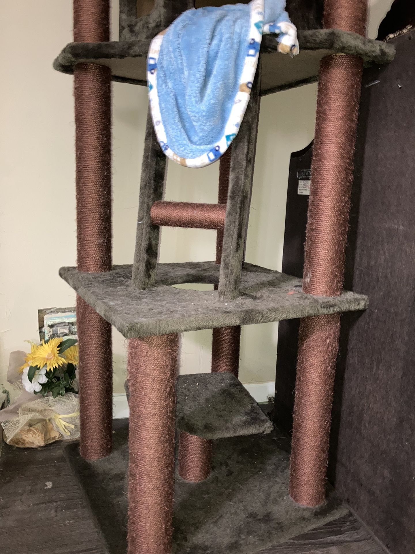 Cat Tree