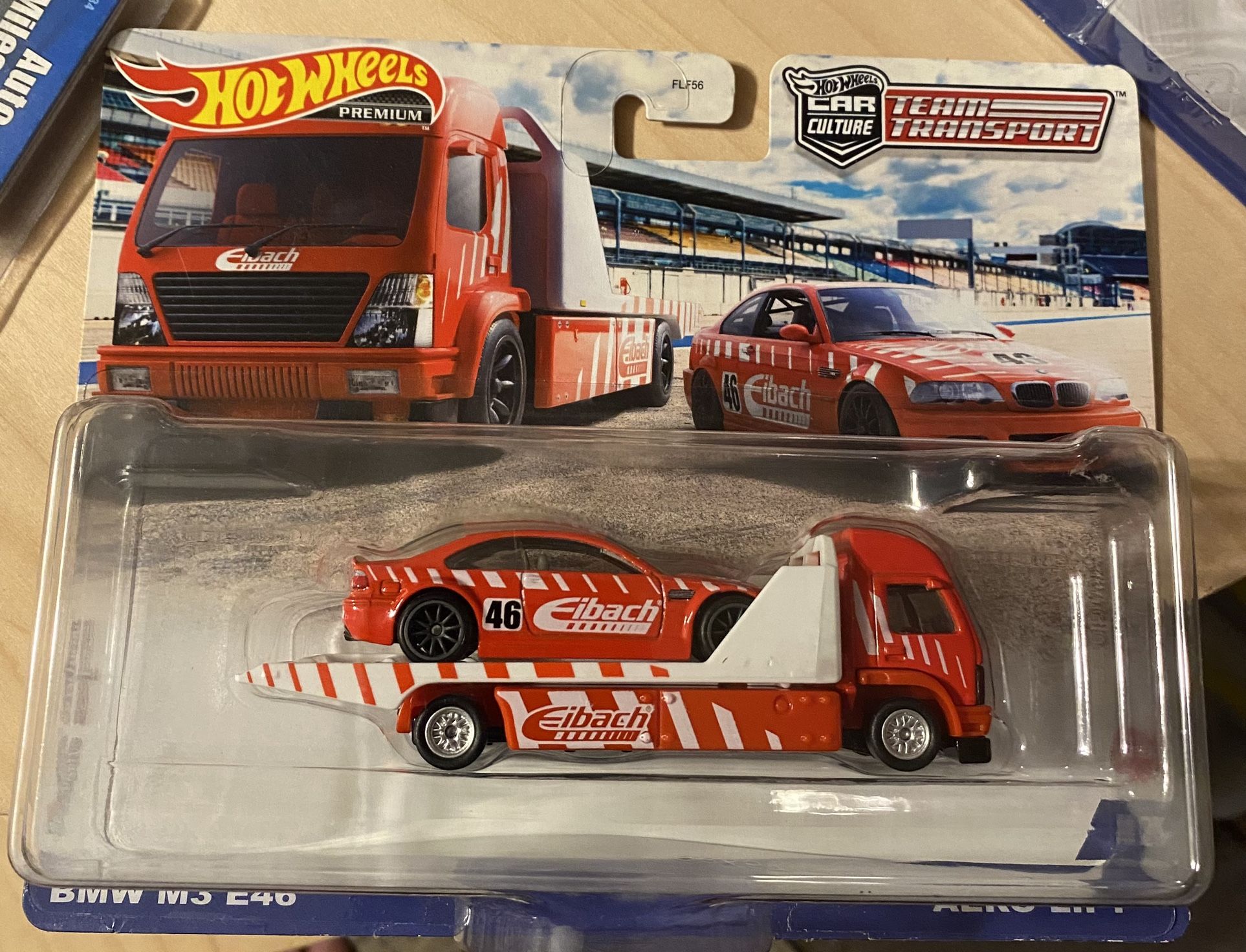 Hotwheels Custom Team Transport BMW 