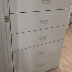 5 Drawer Dresser