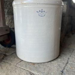 Vintage Robinson Ransbottom 10-Gallon Stoneware Crock