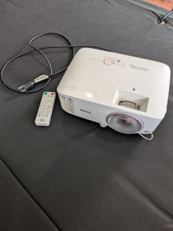 BenQ 1080P projector