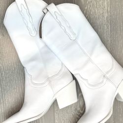 White Jeffrey Campbell Cowboy boots Size 5