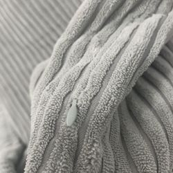 2 Cojines O Almohadón Grandes Cuadrados Con Zipper $5 Cada Uno 