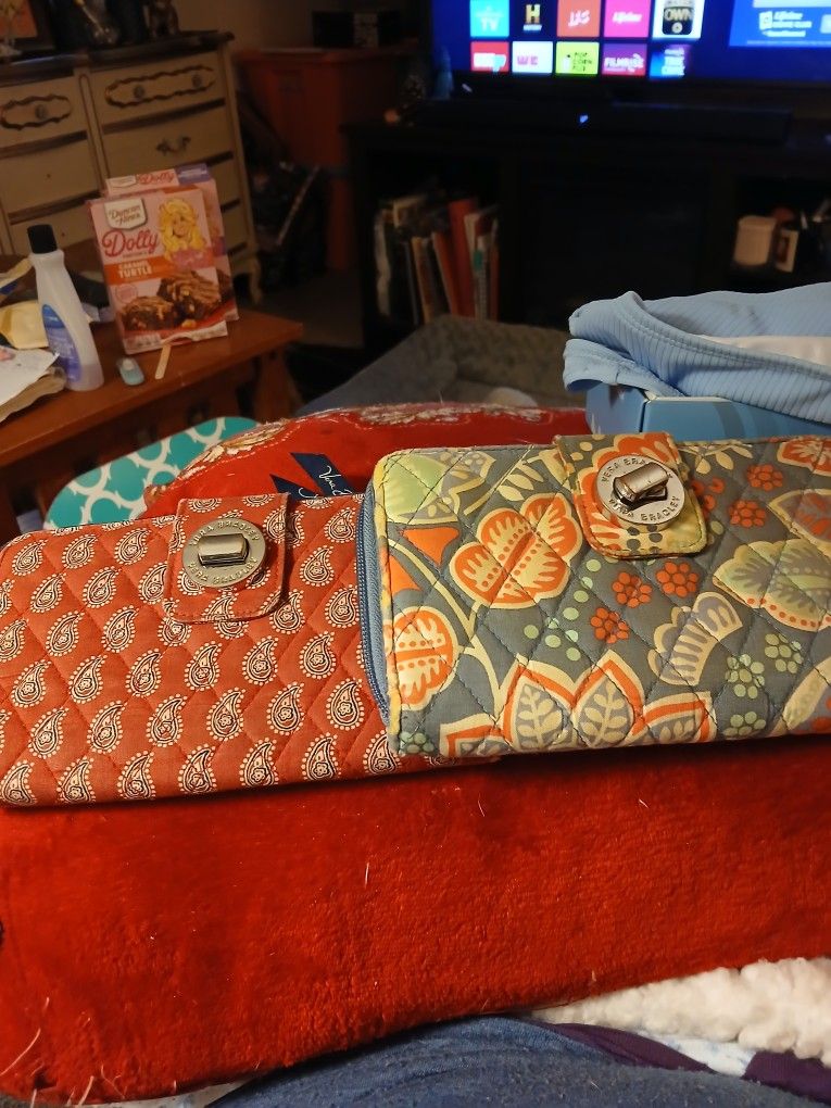 2 Vera Bradley Wallets 10.00 Each Or Both For 15.00