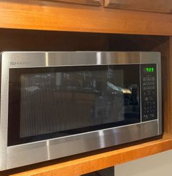Sharp Stainless Steel Microwave – Excellent Condition
