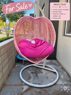 Pink Heart-Shaped Hanging Egg Chair with Stand