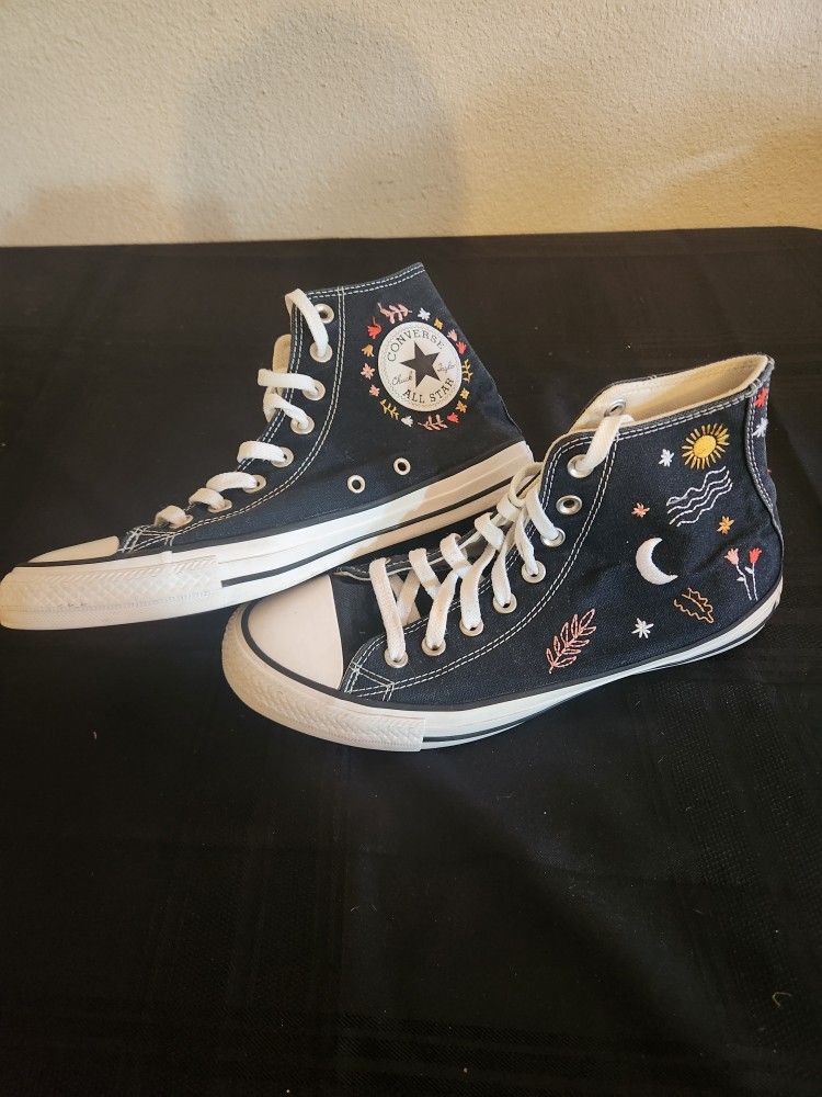 CONVERSE WOMEN'S SIZE 9.5