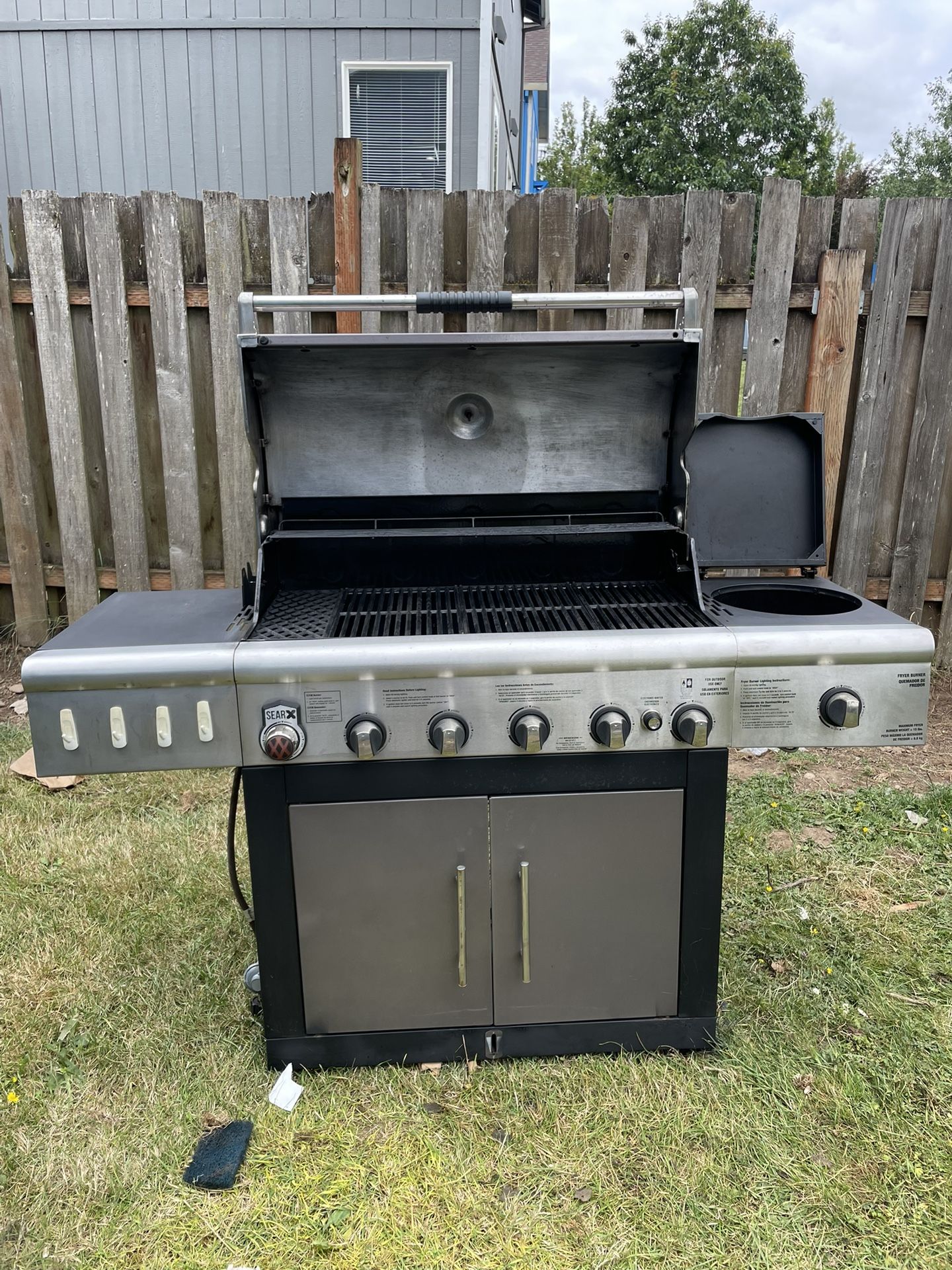 Brinkmann 6 Burner Grill
