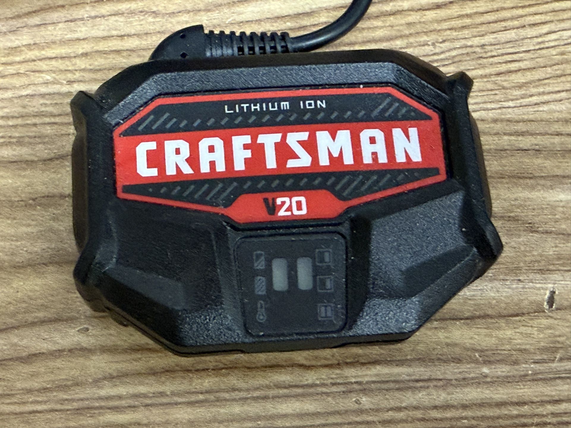 CRAFTSMAN - Lithium ION V20 Battery Charger