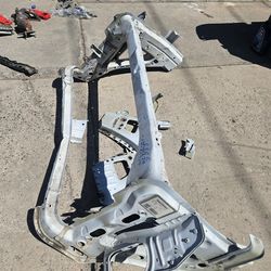 Chevy Chevrolet Silverado  2500 hd Radiator support oem  19 to 26