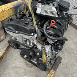 2.4L Cylinder Hyundai Sonata Engine 