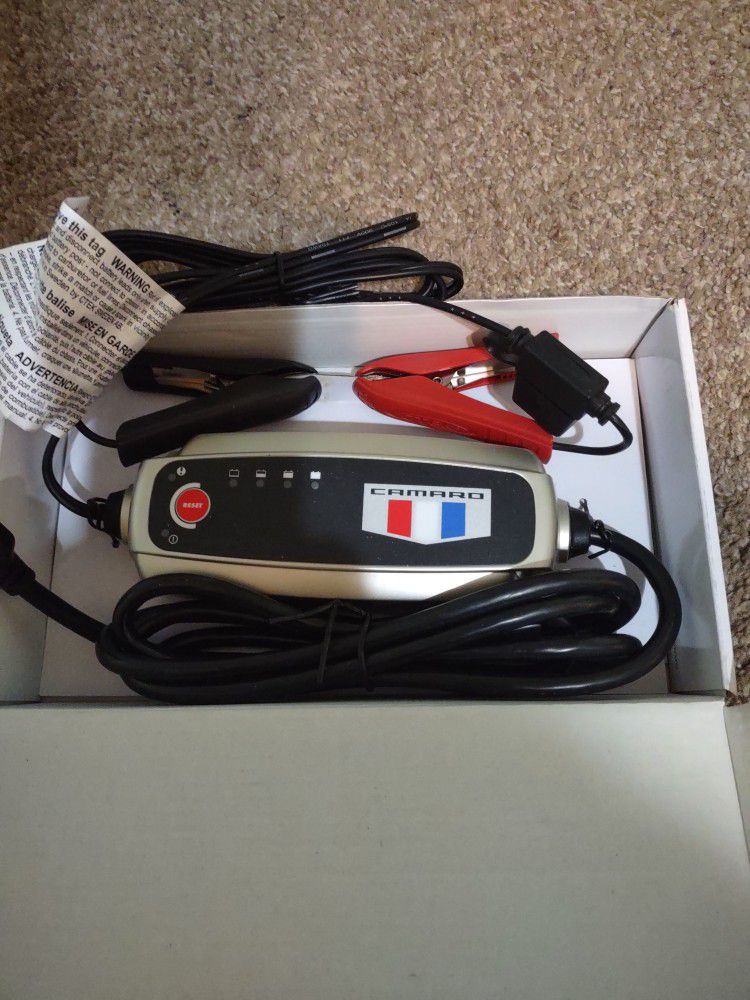 Camaro  Battery Charger 