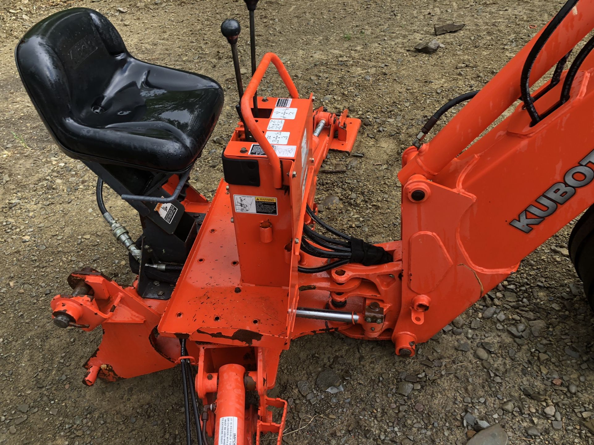 GENUINE KUBOTA BH90 BACKHOE ATTACHMENT ONLY 3500 READ WHOLE AD for