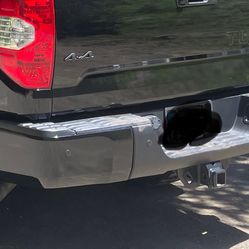 2019 TUNDRA PLATINUM REAR BUMPER (Black)