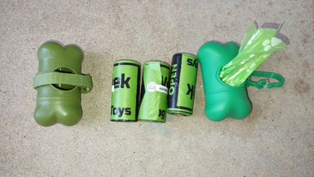 Poop Bag Dispensers & Bags