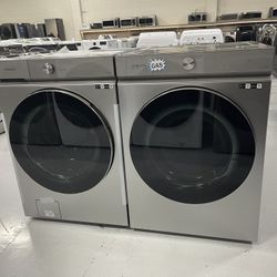 New XL Washer Dryer Platinum Front Load Stackable Gas 1 Year Warranty 