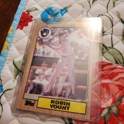 Robin Yount 1987 Topps Baseball Card