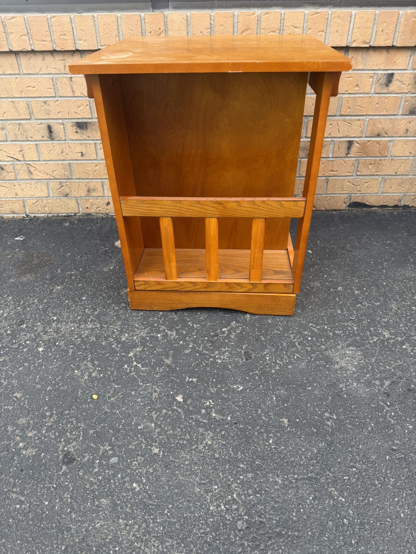 Rotating End Table