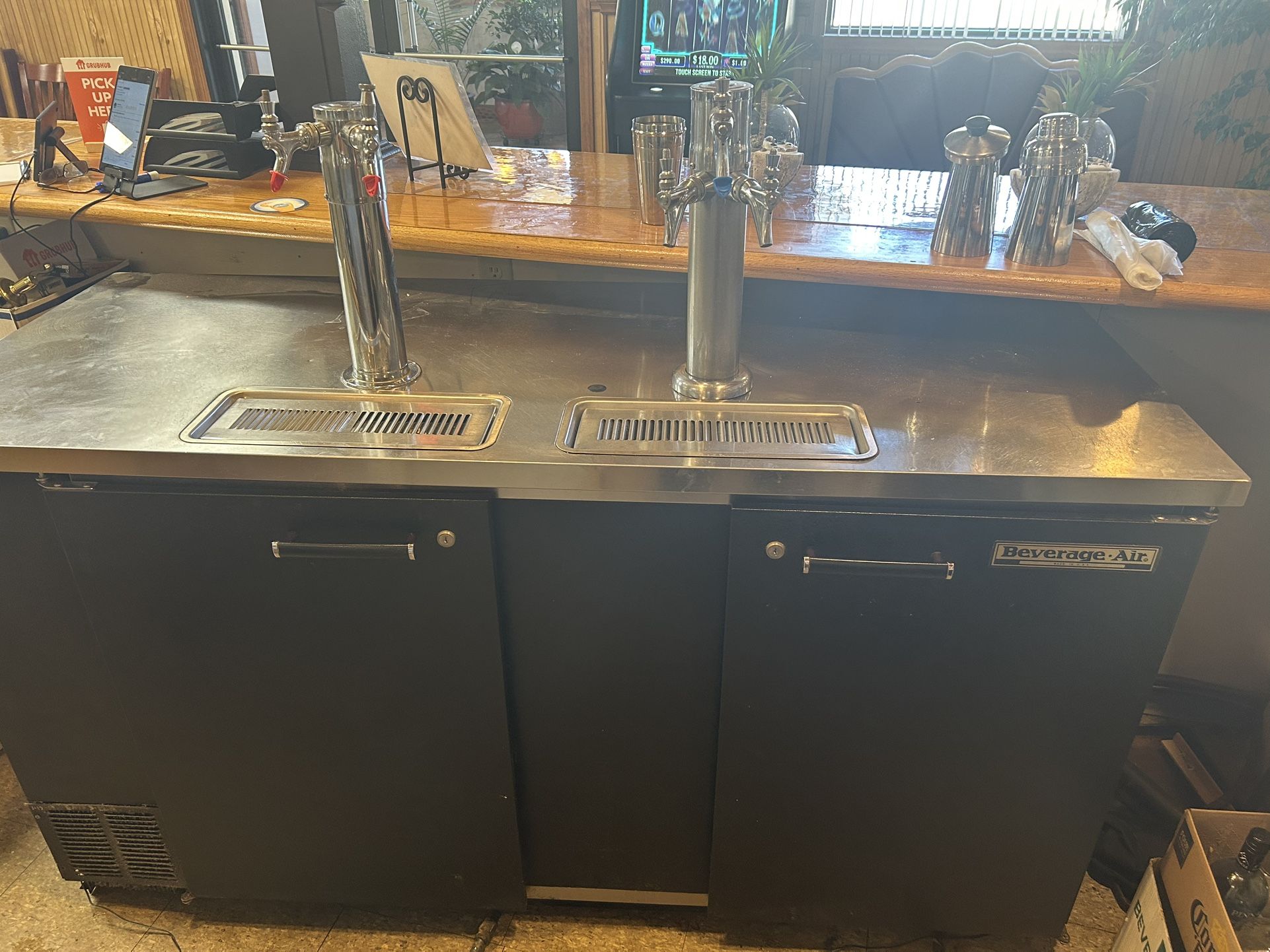 5 Tap Kegerator Beverage Air